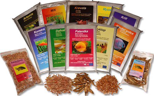 sortiment krmiv pro akvarijn� ryby